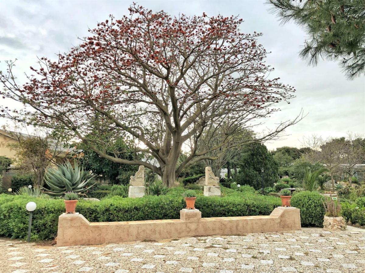 Giardino Dell'Impossibile Di Antonino Campo Διαμέρισμα Φαβινιάνα Εξωτερικό φωτογραφία